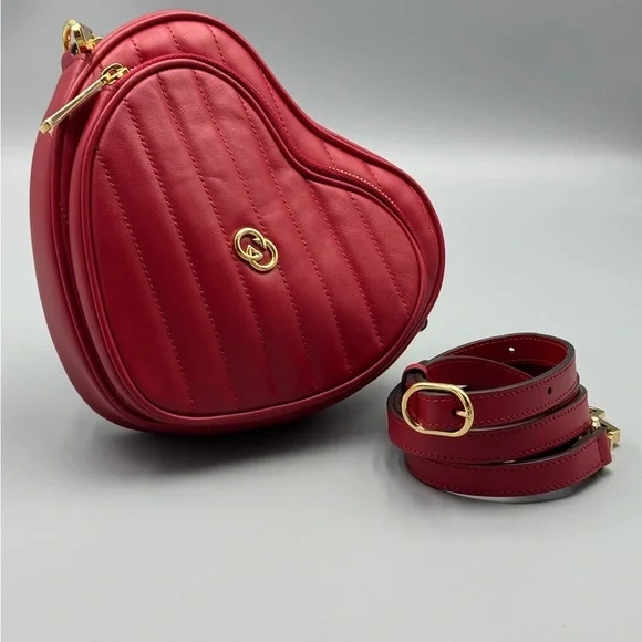 Gucci heart interlocking red crossbody - Picture 3 of 13